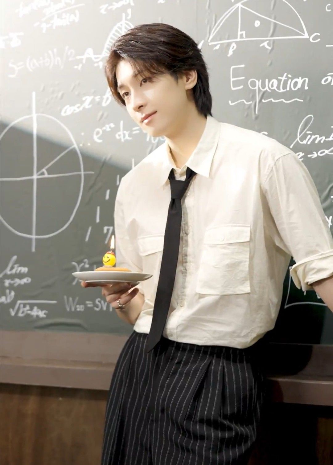 Recent activity shot of Wonwoo (SEVENTEEN)