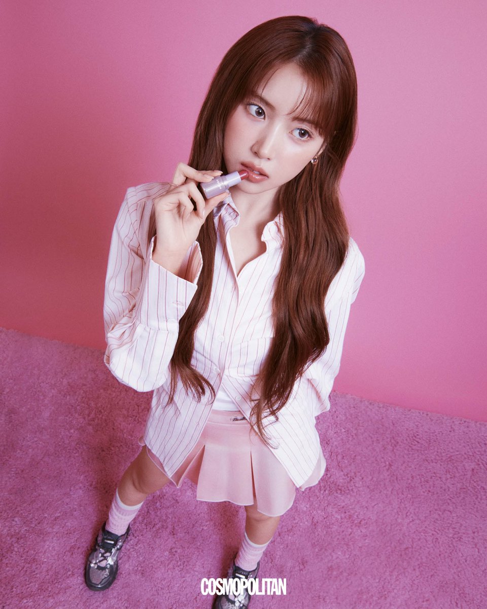 Behind-the-scenes cut of NMIXX