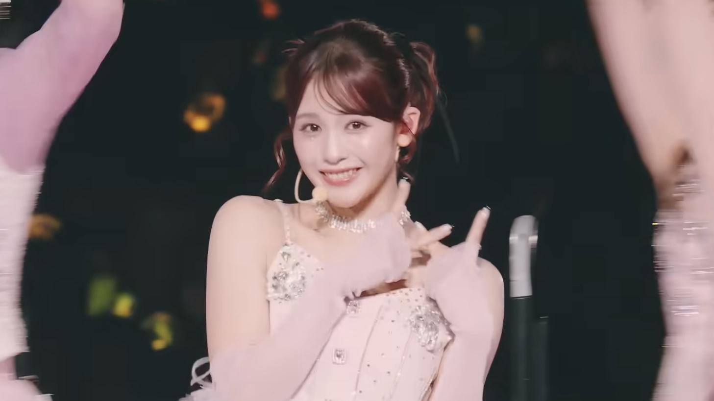 이시이 란 (ME:I)의 비하인드 컷