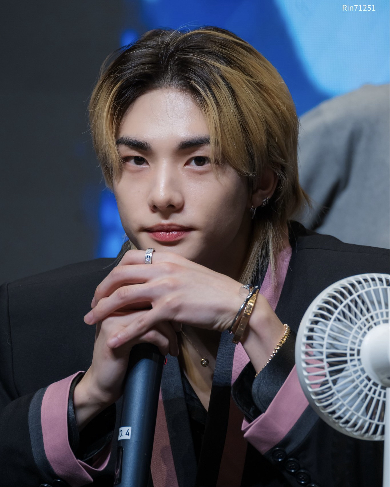 Latest photo of Hyunjin (Stray Kids)