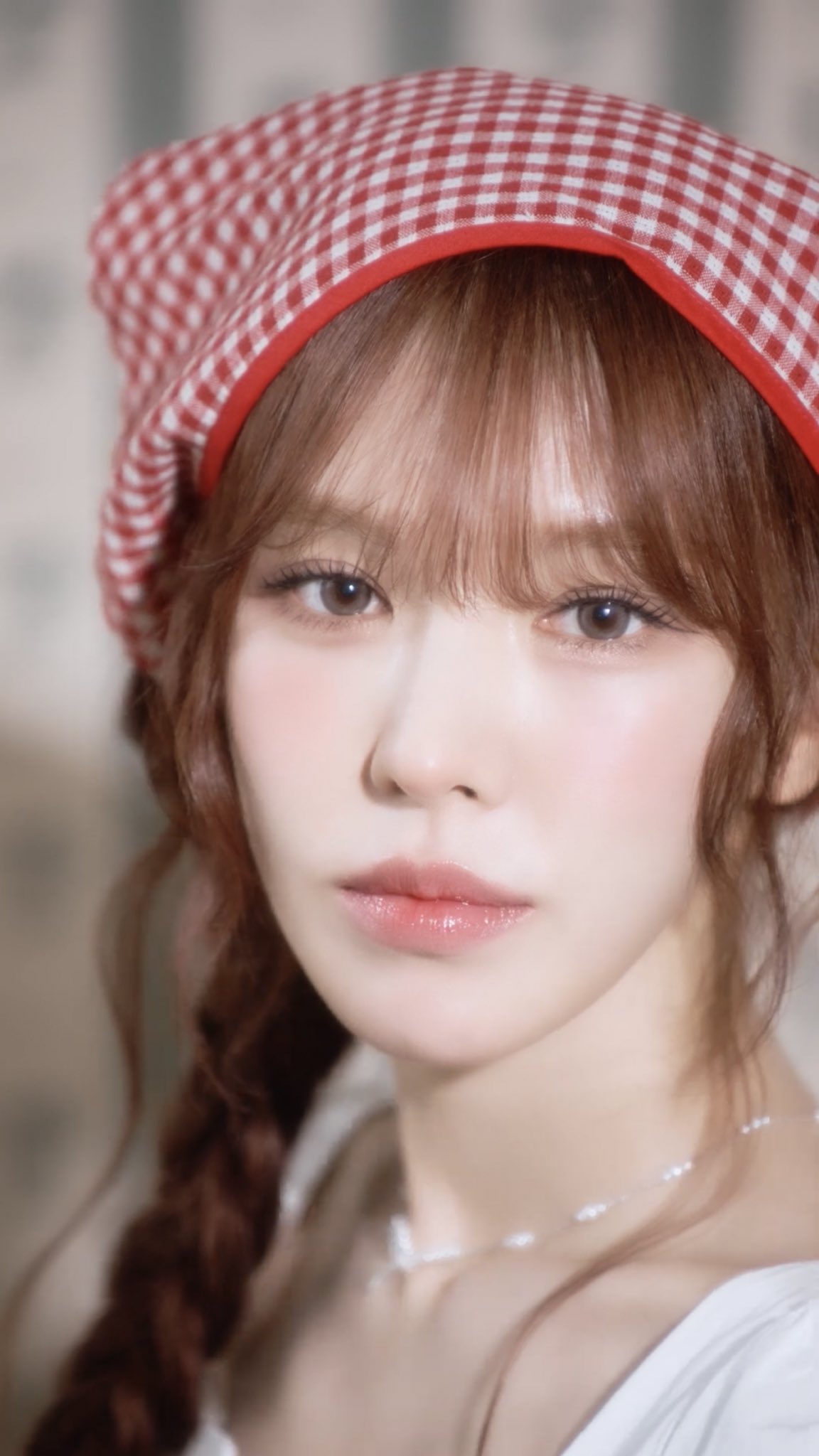 Behind-the-scenes cut of Wendy (Red Velvet)