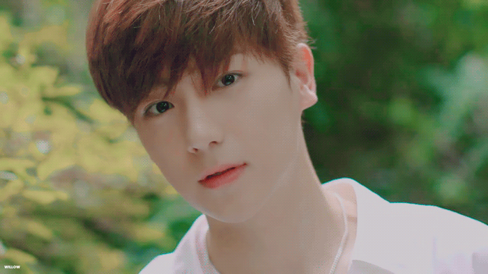 贤在 (THE BOYZ)的幕后花絮