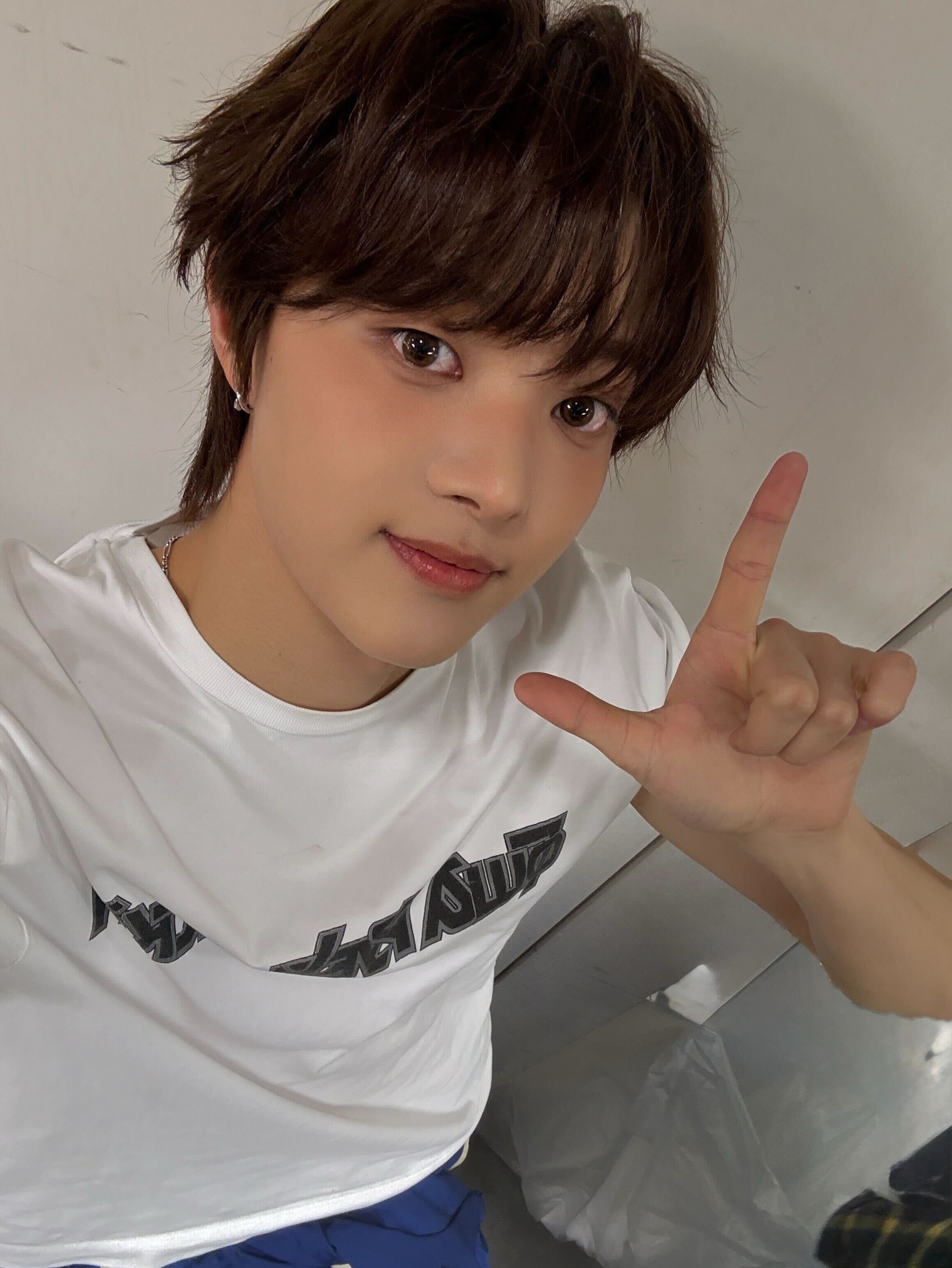 A moment captured by EJ (&TEAM)'s fan