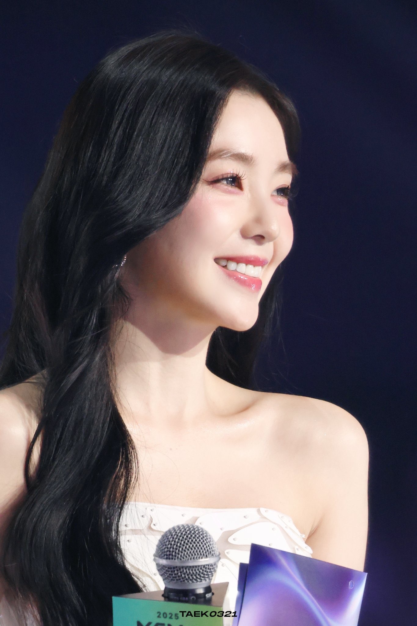 Latest photo of Irene (Red Velvet)