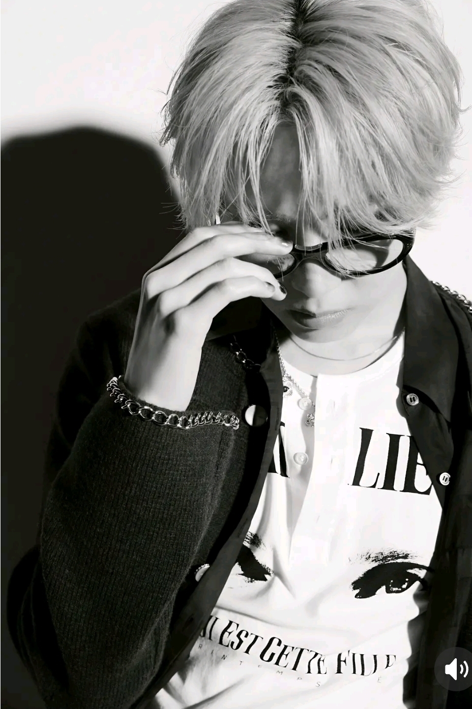 Recent activity shot of Kawashiri Ren (JO1)