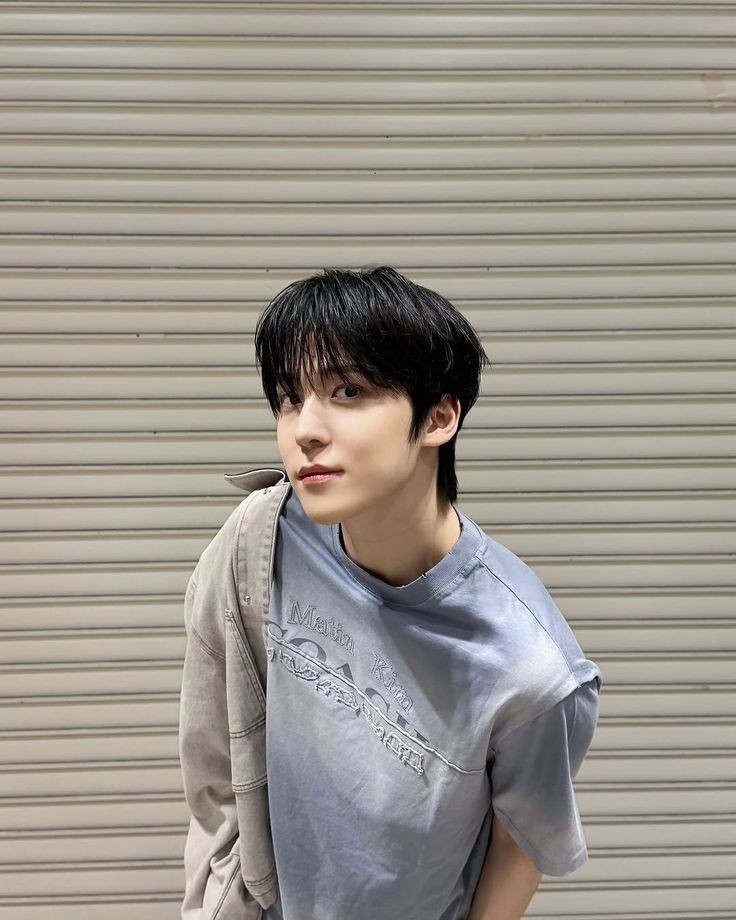 Behind-the-scenes cut of ATEEZ
