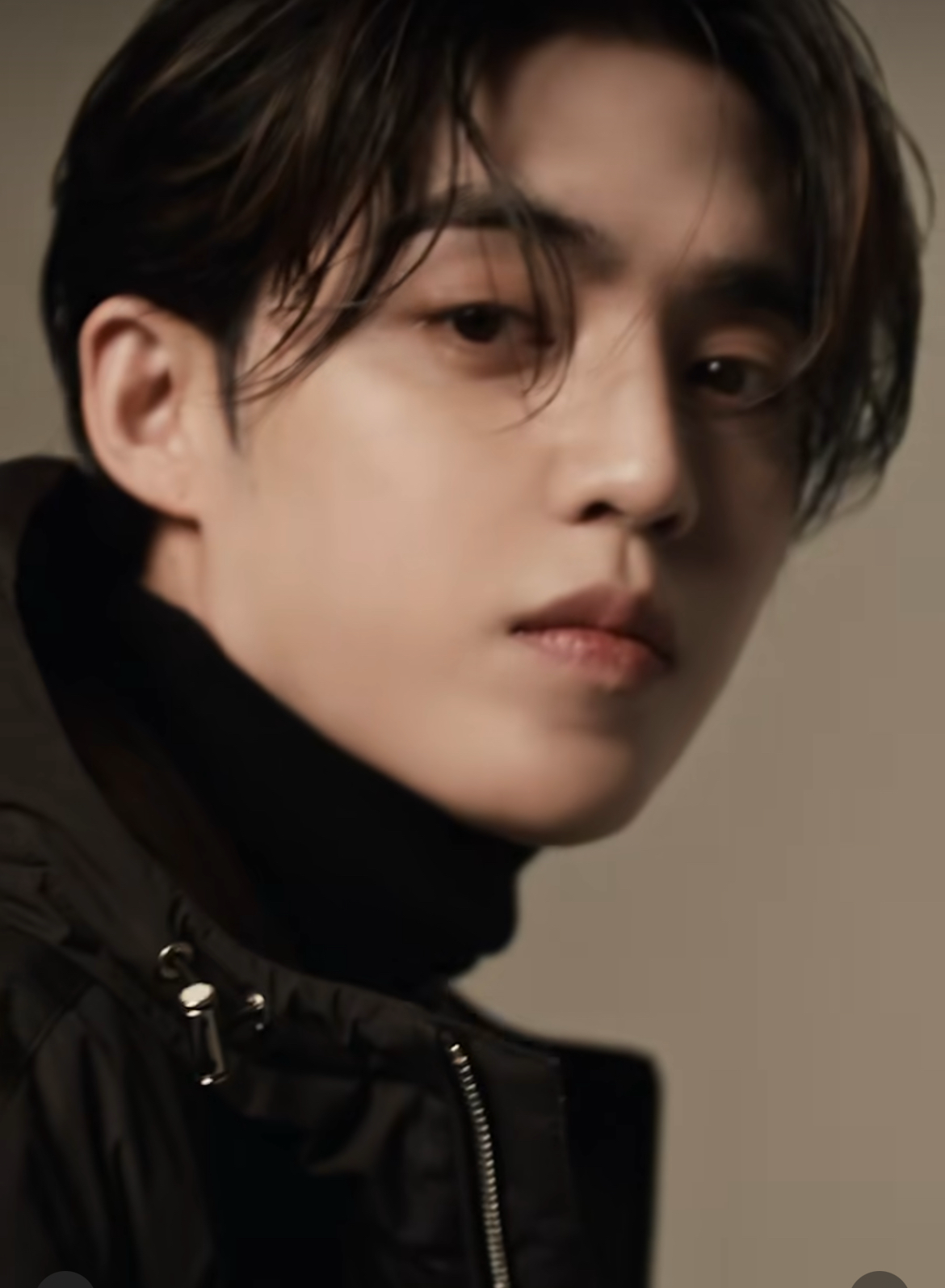 Recent activity shot of S.Coups (SEVENTEEN)