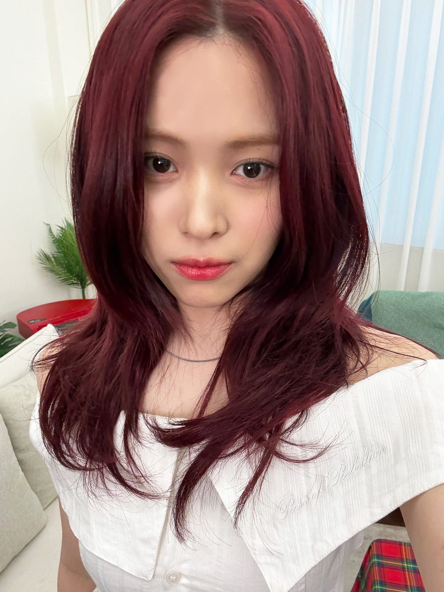 Behind-the-scenes cut of ITZY