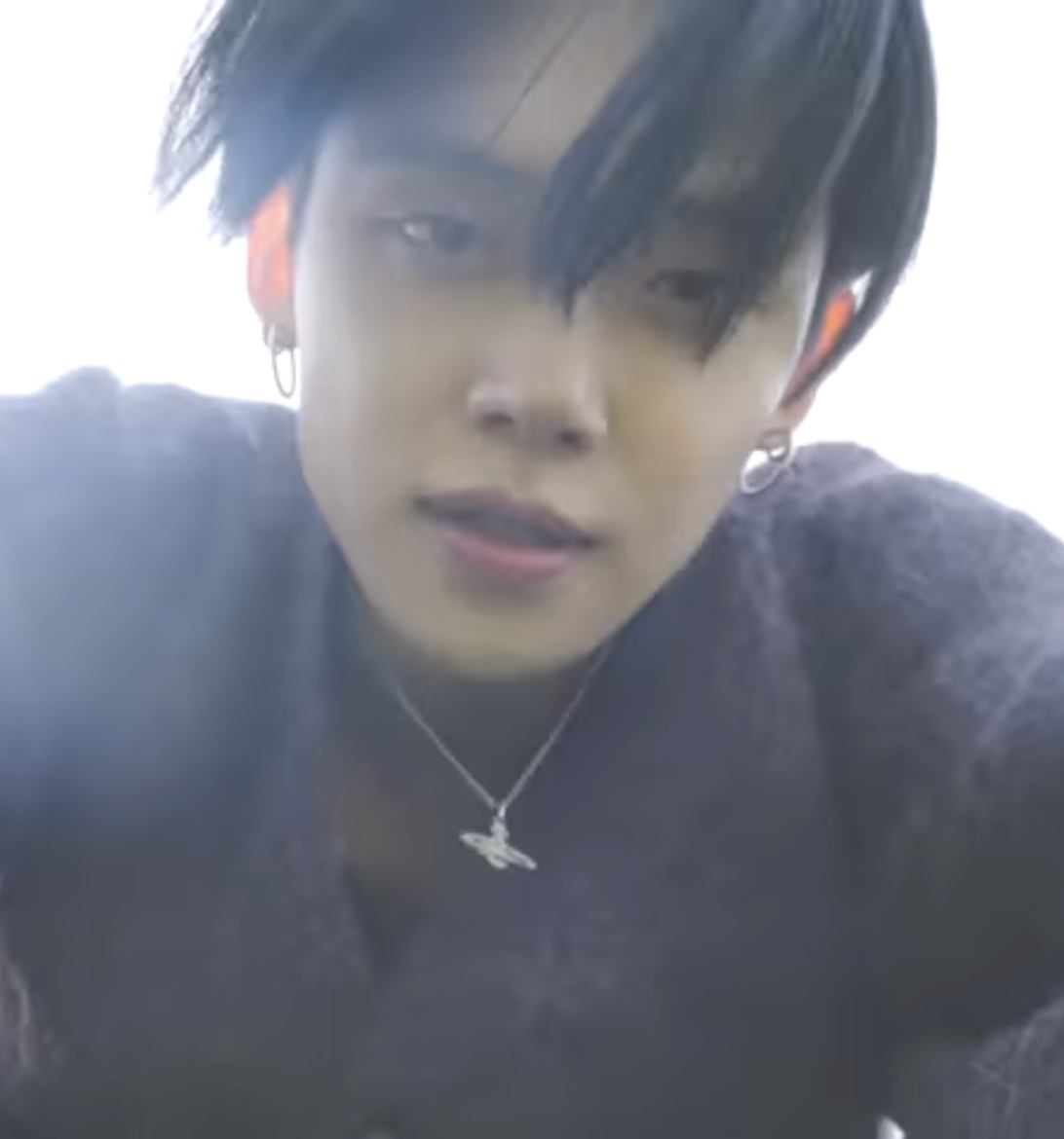 Latest photo of Yeonjun (TOMORROW X TOGETHER)