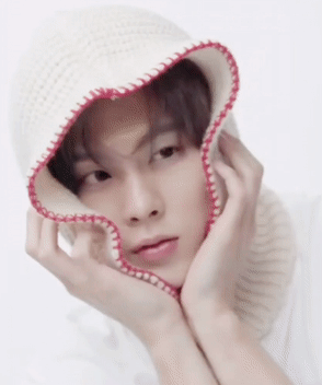 Latest photo of Kim Wooseok
