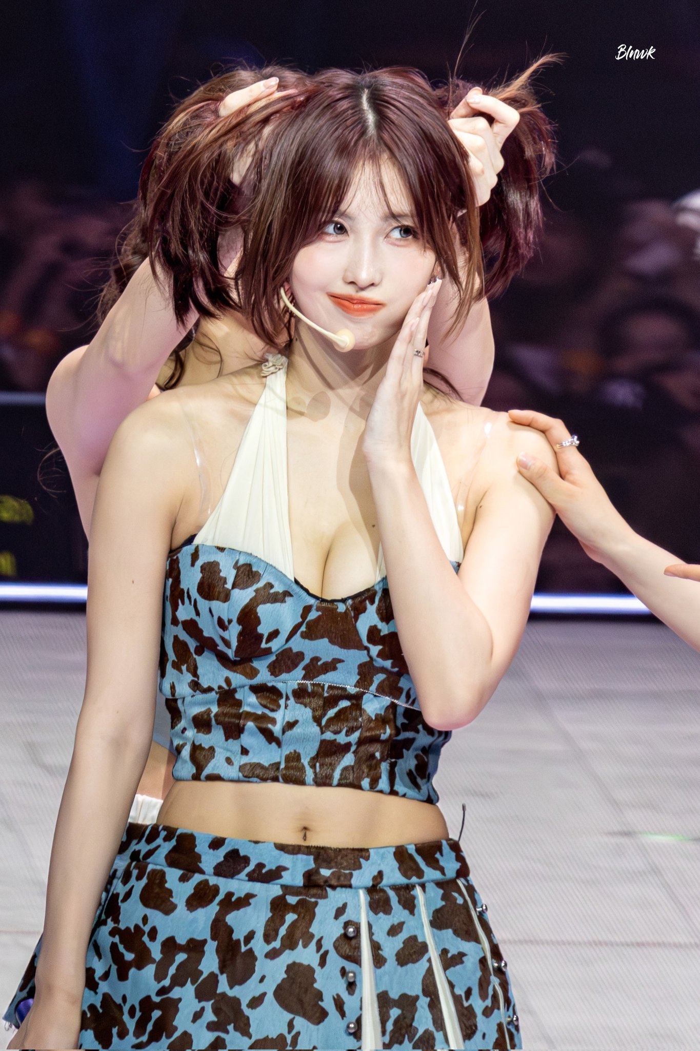 Momo (TWICE)的最新照片