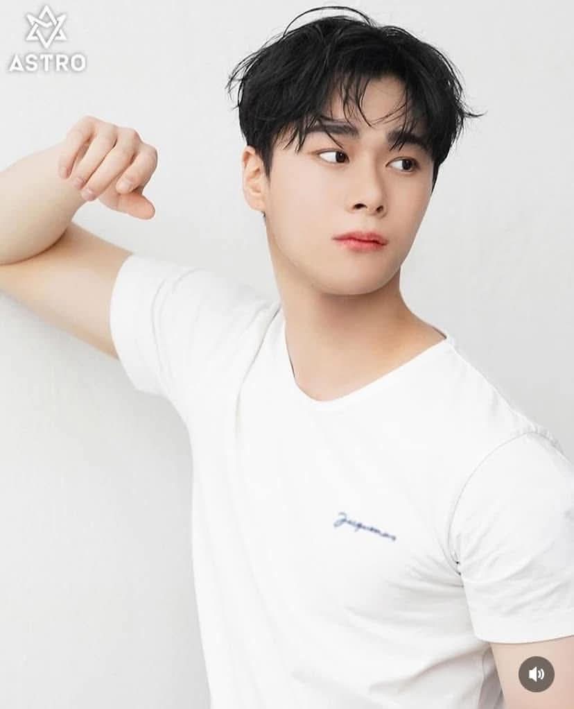 文彬 (ASTRO)粉絲拍下的瞬間