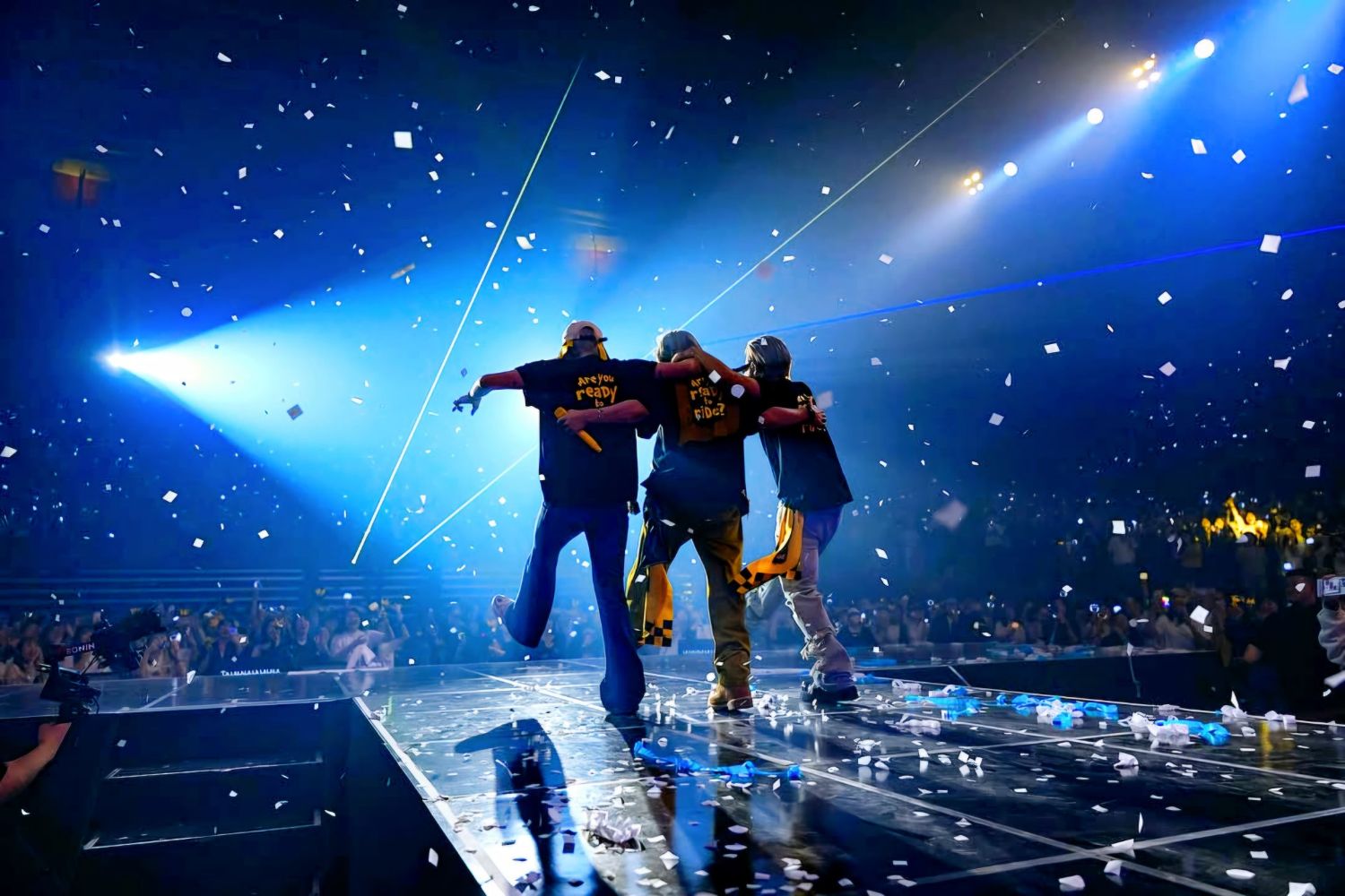 Recent activity shot of BIGBANG