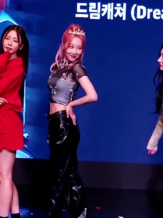 DREAMCATCHERの最新写真