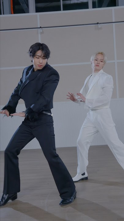 Fandom-recommended wallpaper image of HAN (Stray Kids)