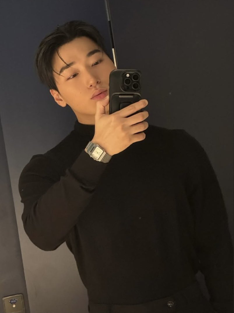 Recent activity shot of San (ATEEZ)