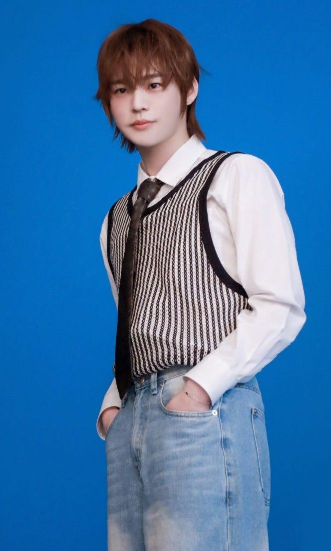 Recent activity shot of Hyojin (ONF)
