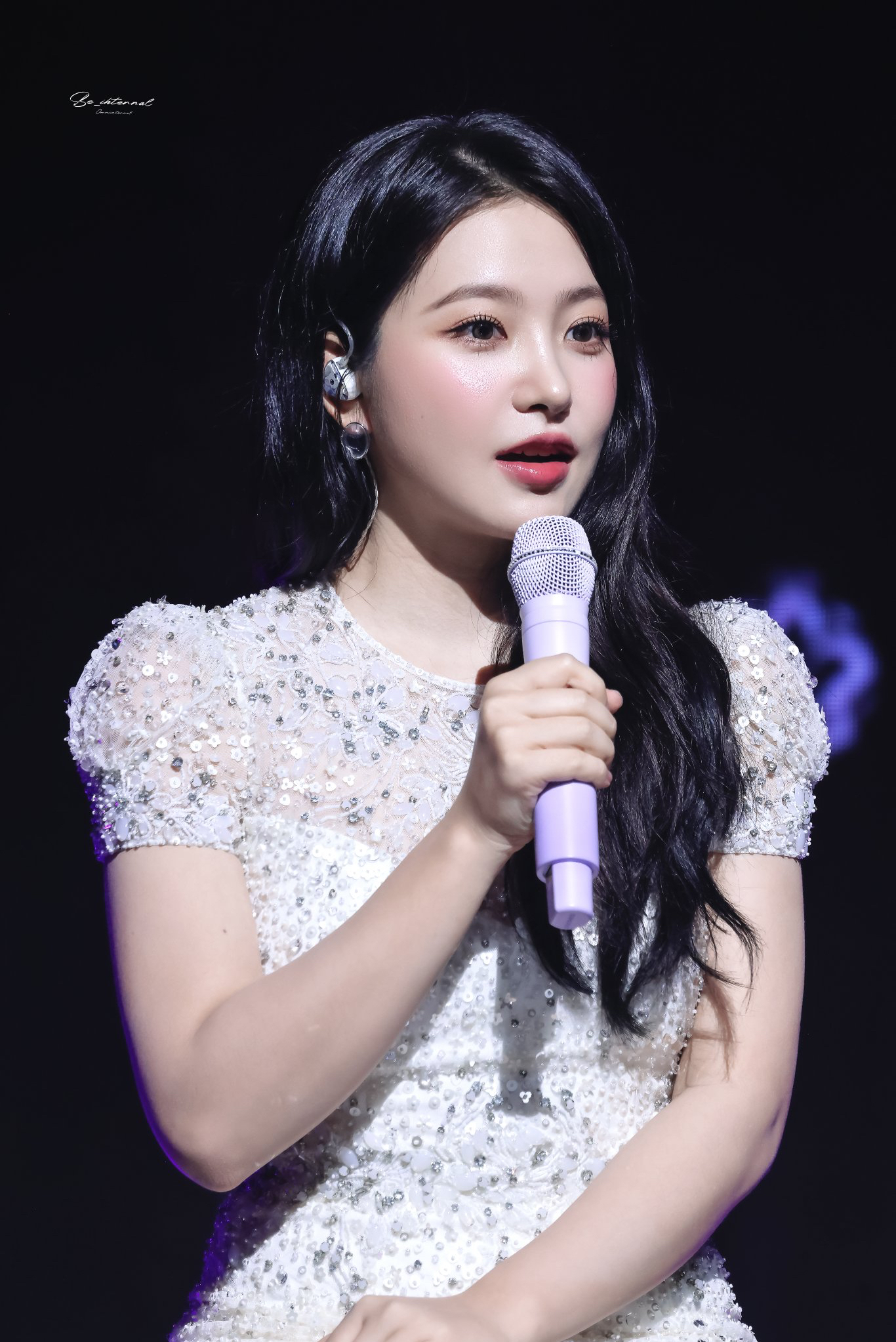 A moment captured by Yeri (Red Velvet)'s fan