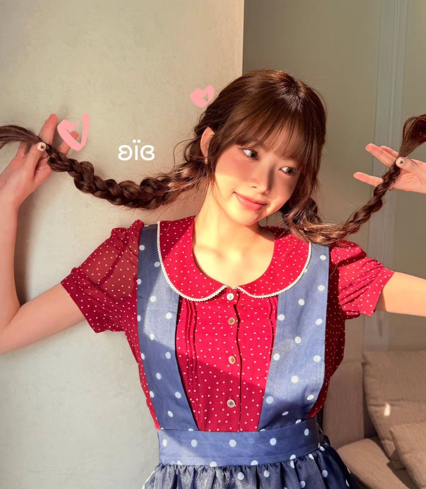 Recent activity shot of Hong Eunchae (LE SSERAFIM)
