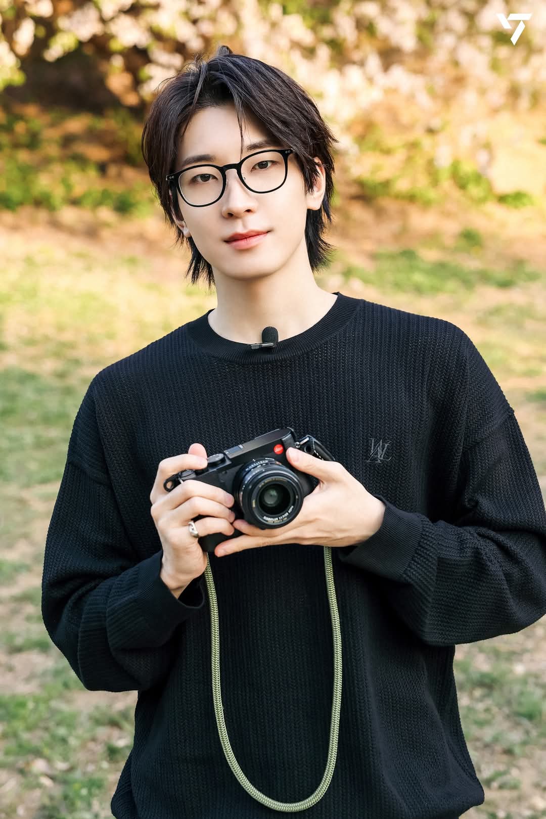 A moment captured by Wonwoo (SEVENTEEN)'s fan