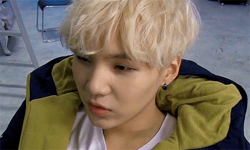 SUGA (防彈少年團)粉絲拍下的瞬間