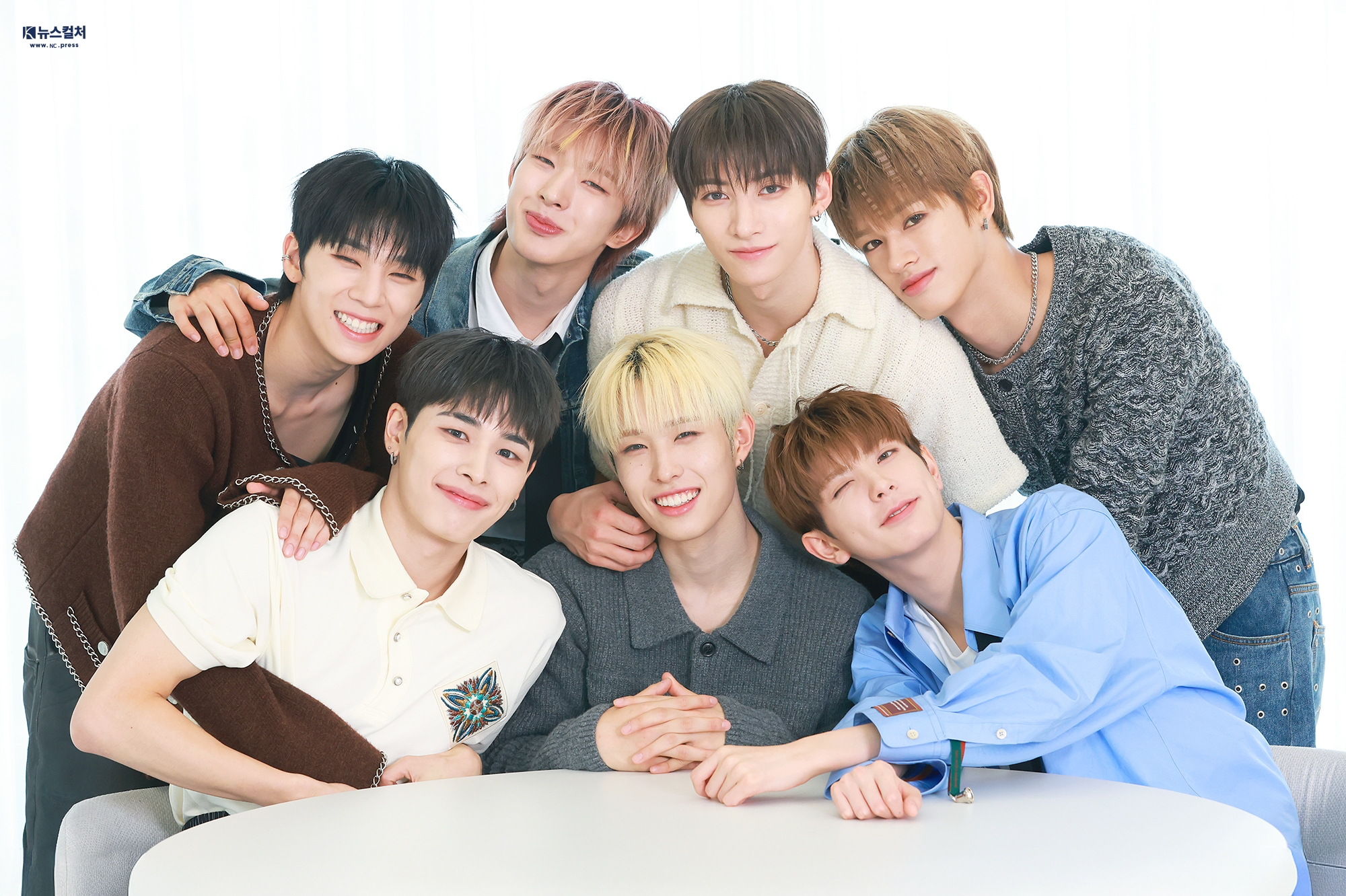 Tomoya (NEXZ)的最新活动照片