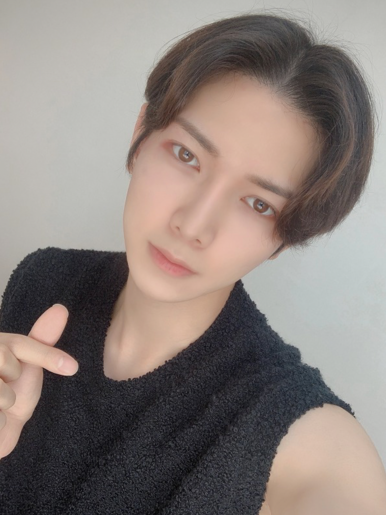 Latest photo of Yeosang (ATEEZ)
