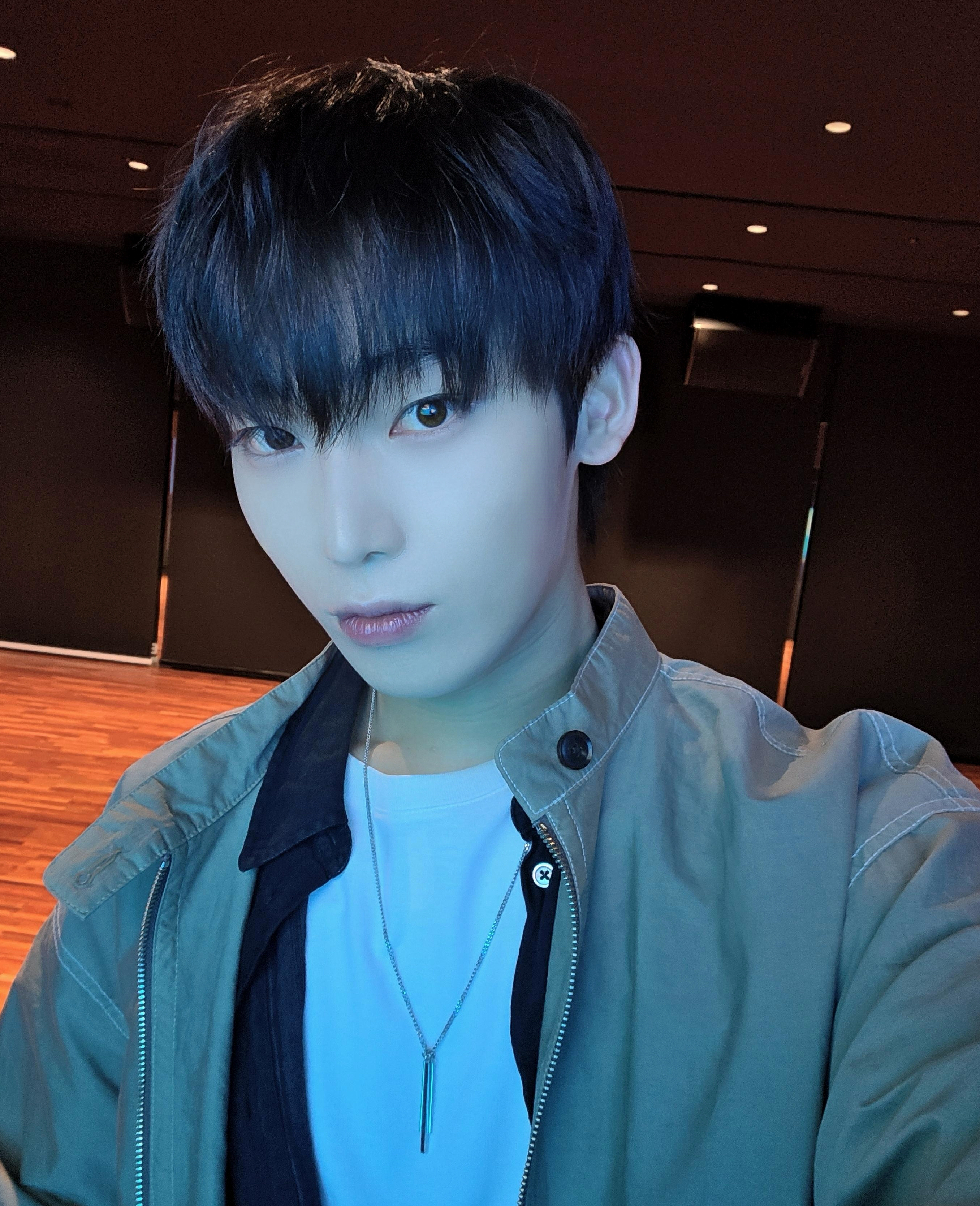 선우 (ENHYPEN) 최근 활동샷