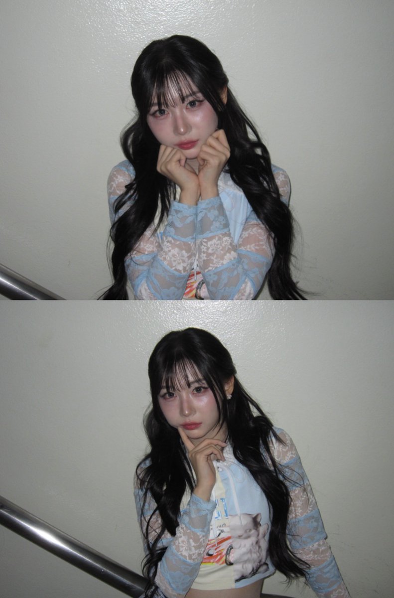 A moment captured by tripleS's fan