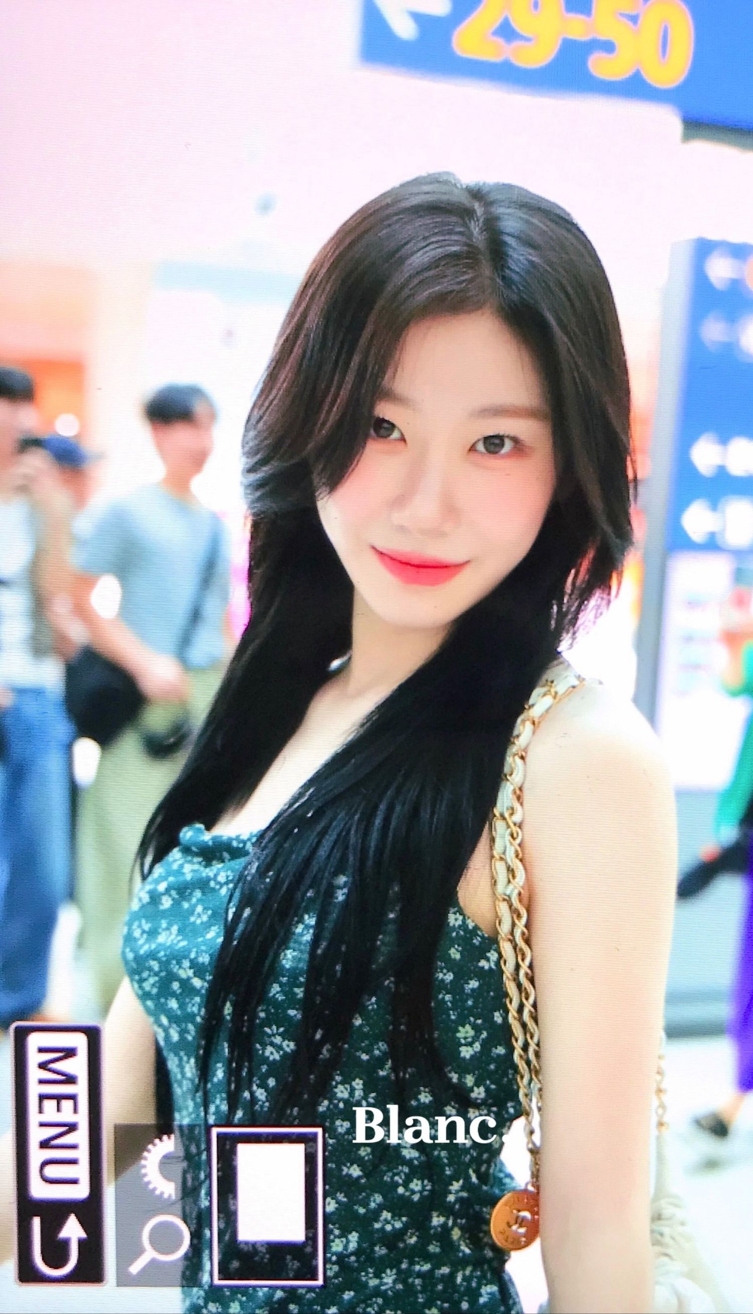 Latest photo of Chaeryeong (ITZY)
