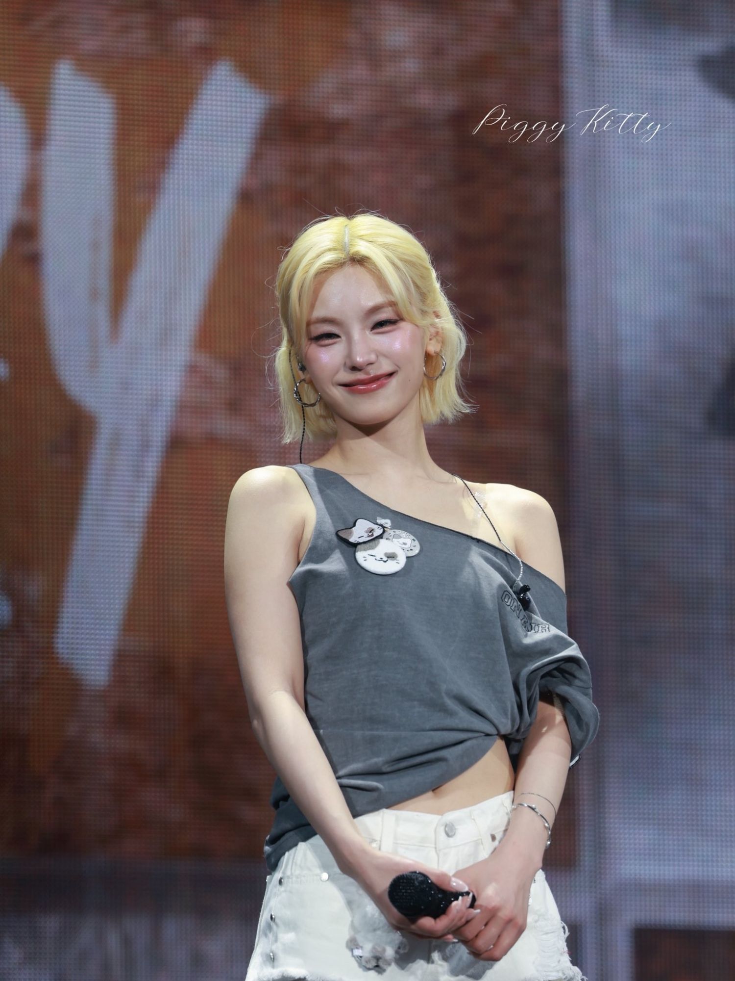 Latest photo of Yeji (ITZY)