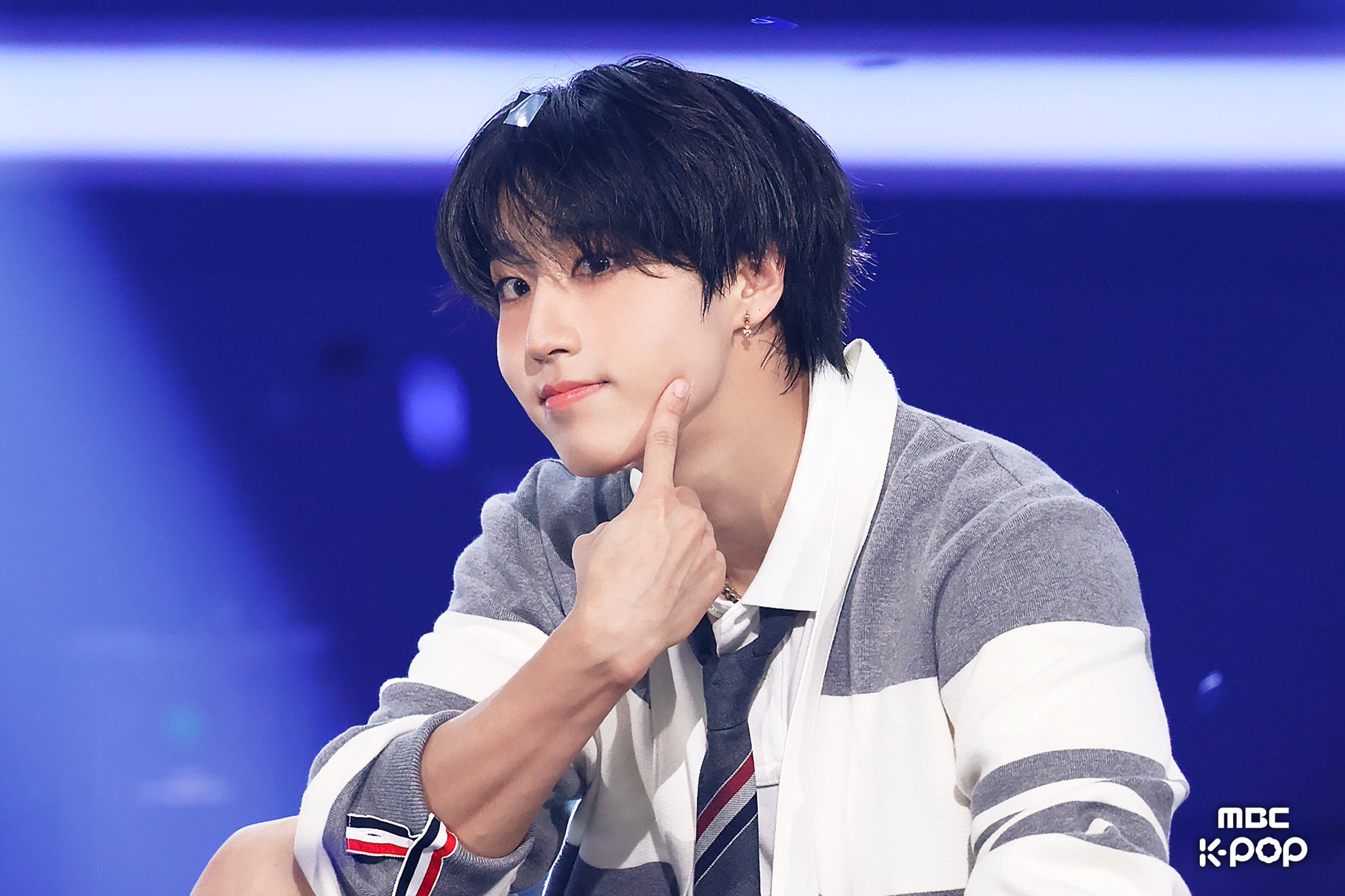 Behind-the-scenes cut of HAN (Stray Kids)