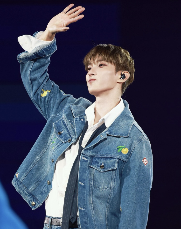 Recent activity shot of DK (SEVENTEEN)