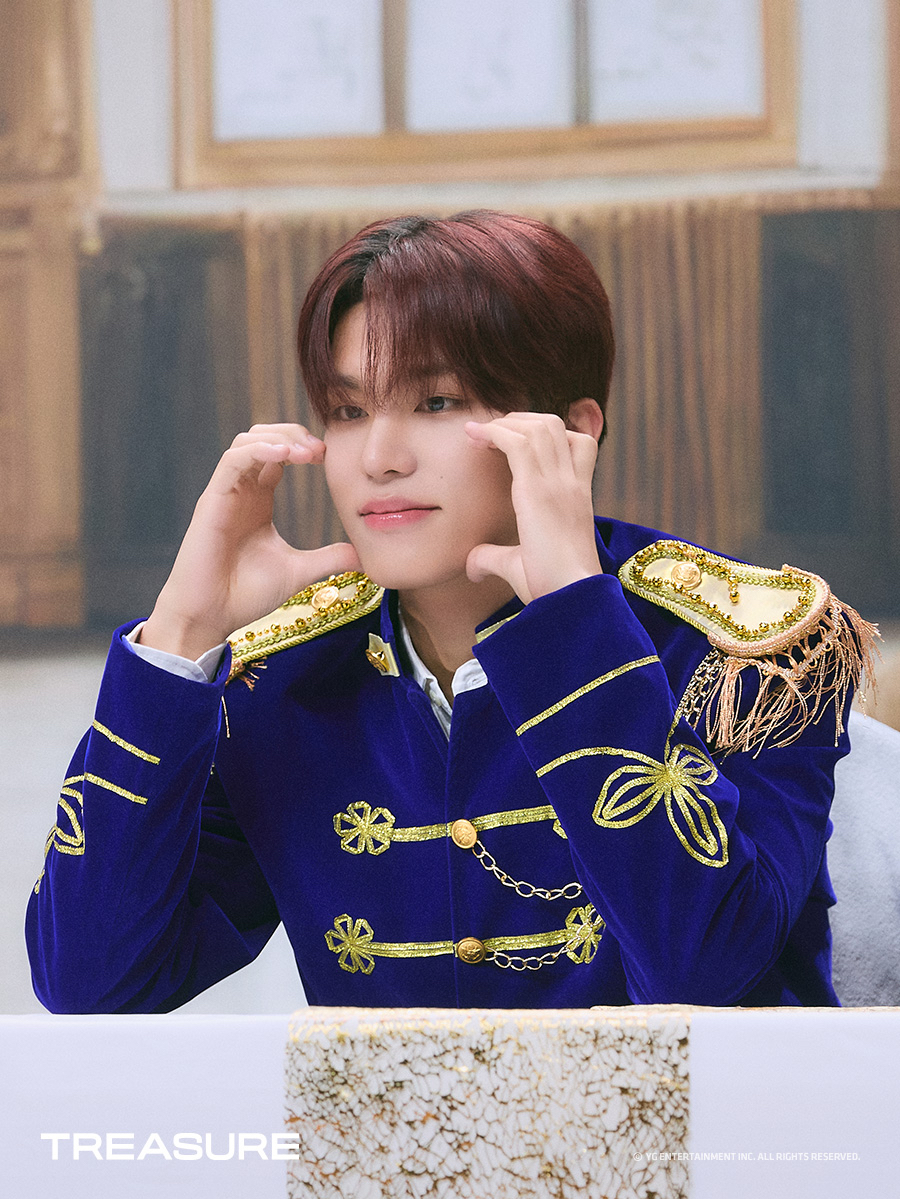 TREASUREの最近の活動写真