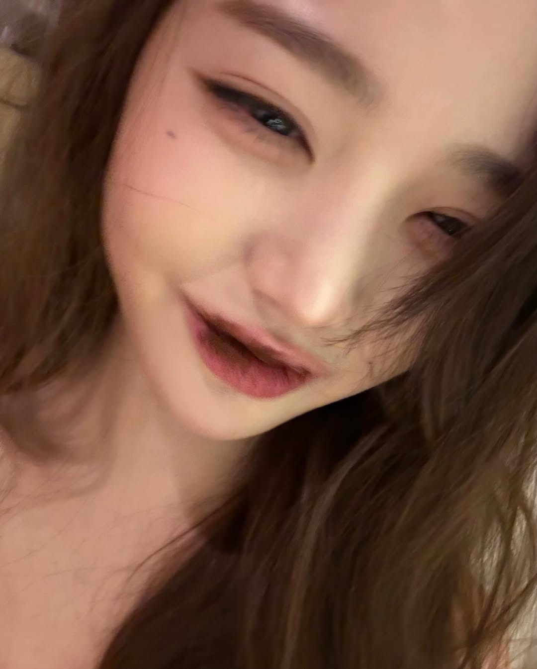 Latest photo of Jang Wonyoung (IVE)