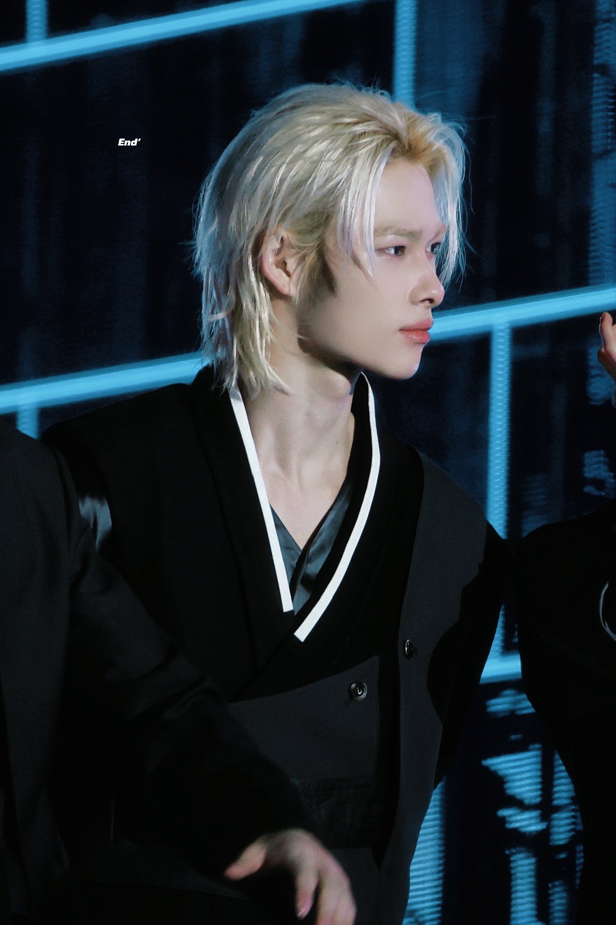 ニキ (ENHYPEN)の舞台裏ショット