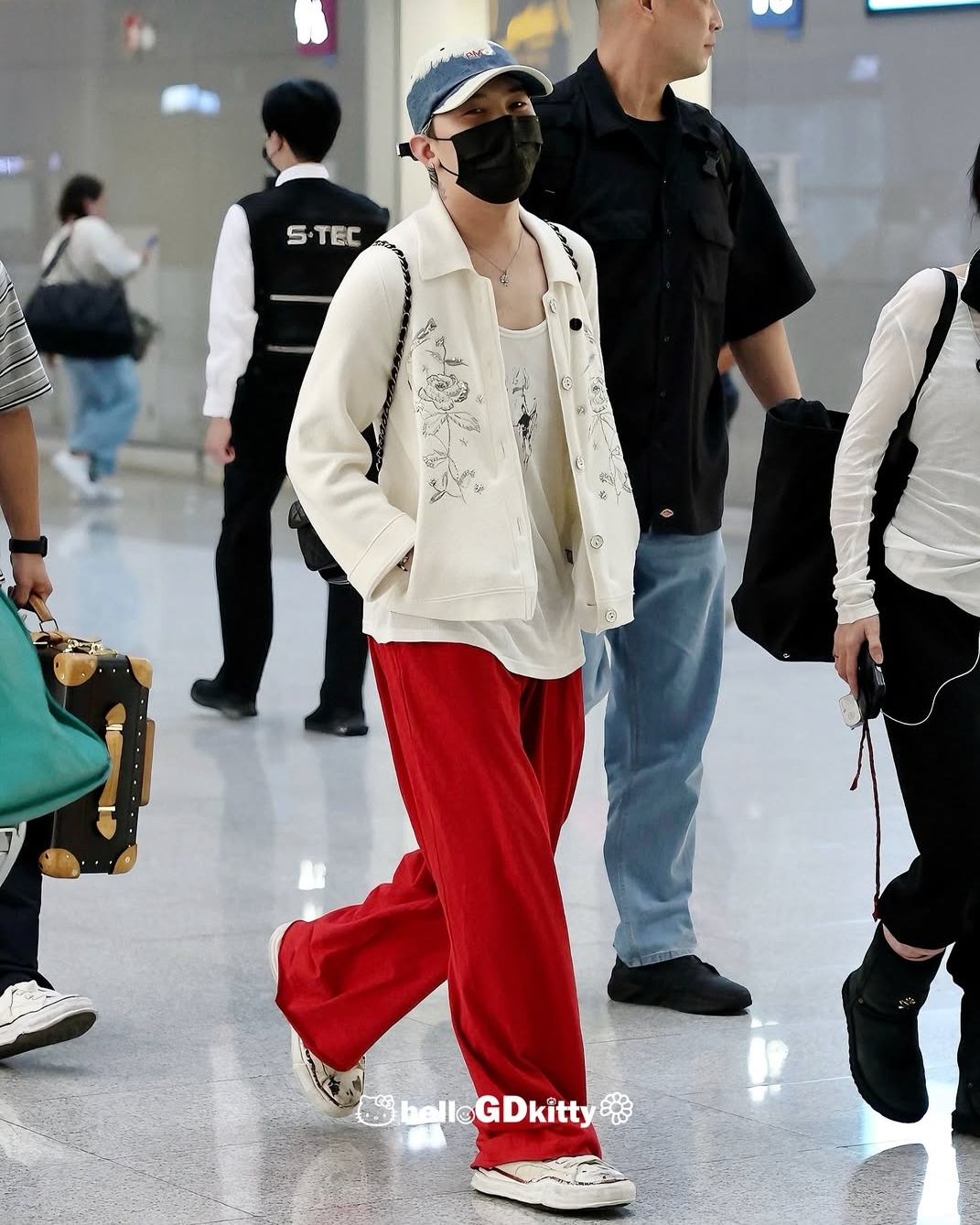 G-DRAGON (빅뱅) 최근 활동샷
