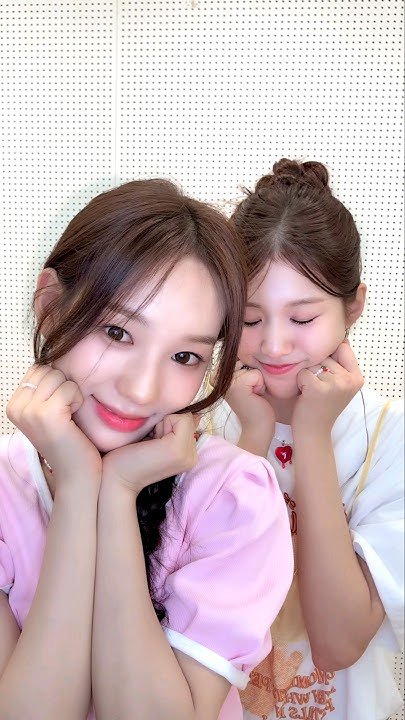A moment captured by Yoon Jiyoon's fan