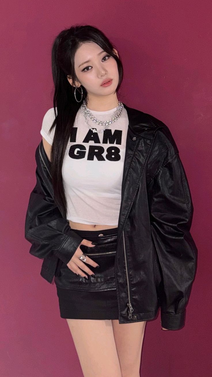 ローラ (BABYMONSTER)の舞台裏ショット