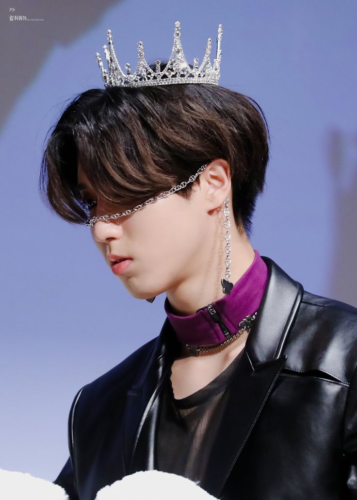 Recent activity shot of HAN (Stray Kids)