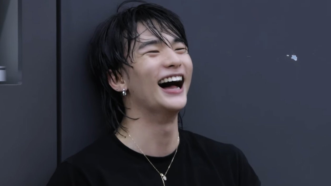 Behind-the-scenes cut of Hyunjin (Stray Kids)