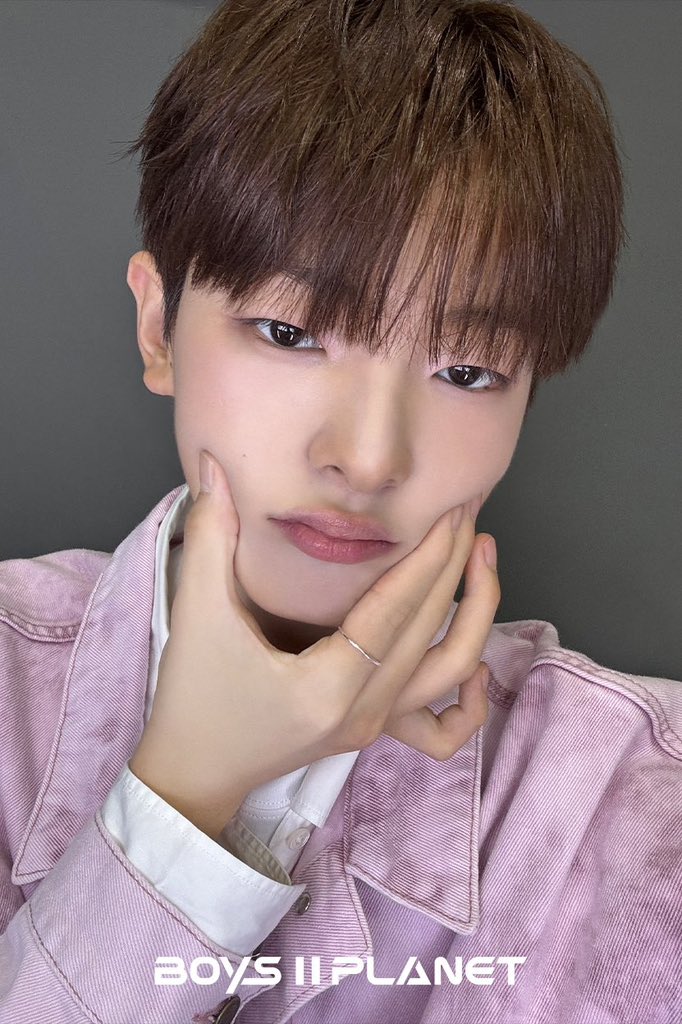 강우진의 비하인드 컷