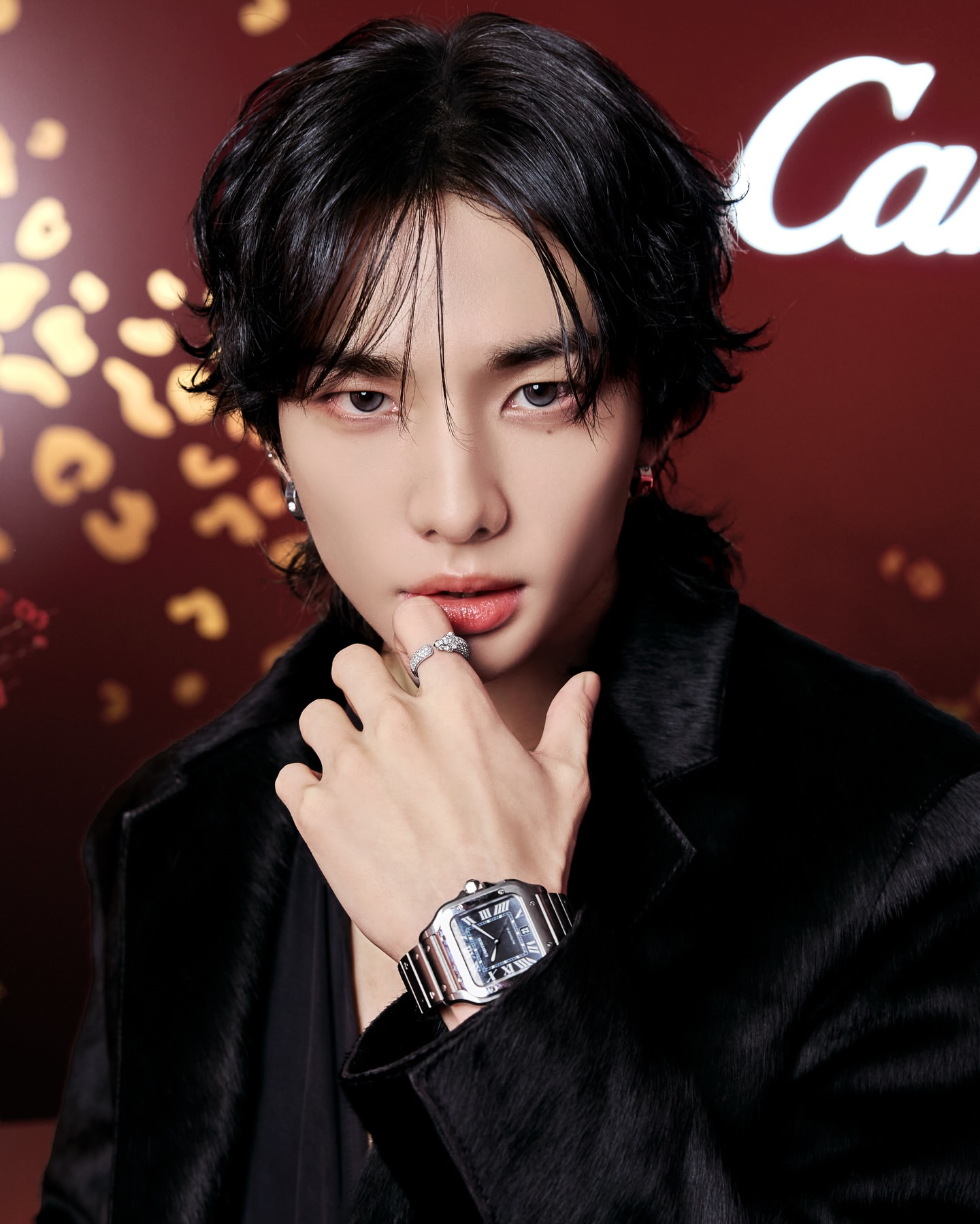 Latest photo of Hyunjin (Stray Kids)