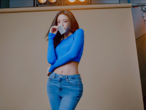 A moment captured by Yuna (ITZY)'s fan