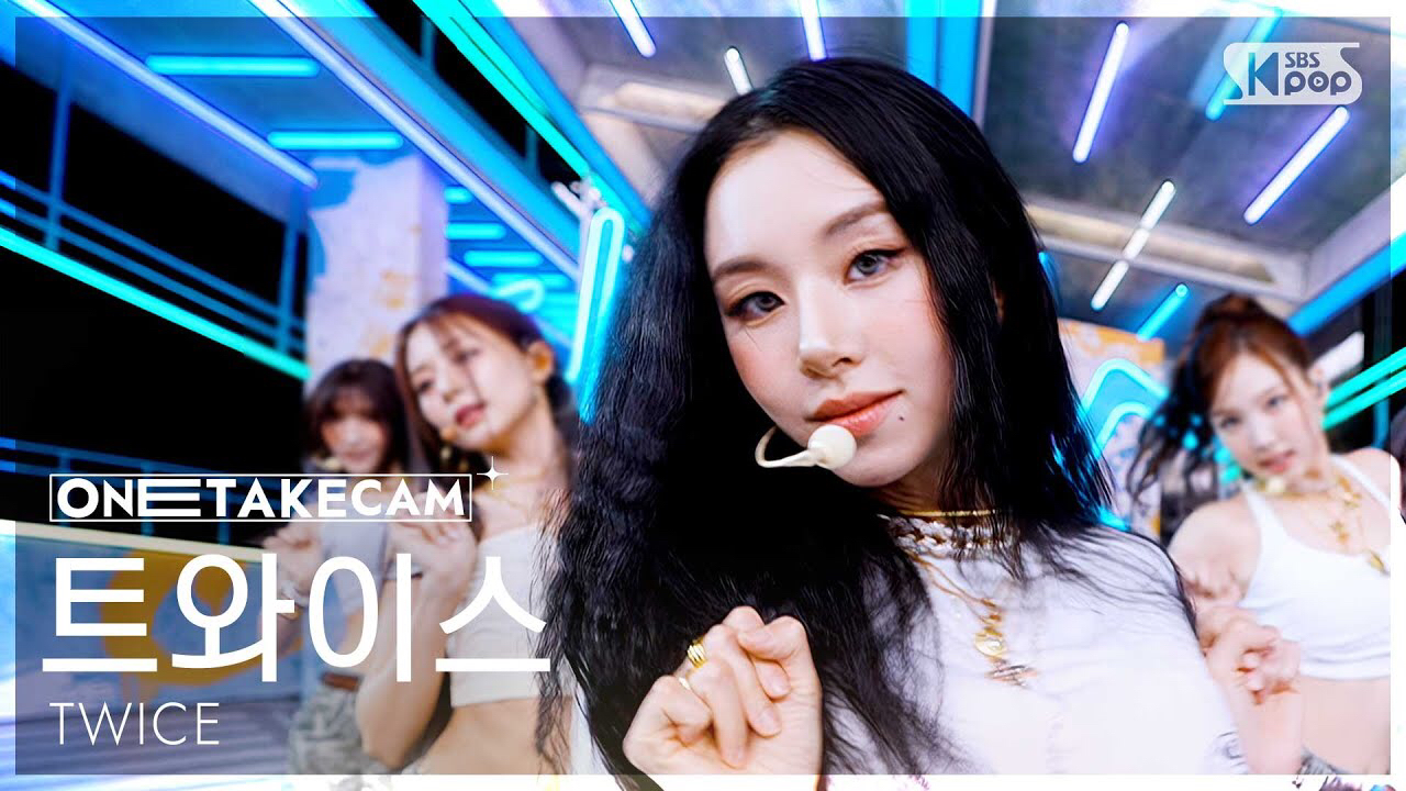 Behind-the-scenes cut of TWICE