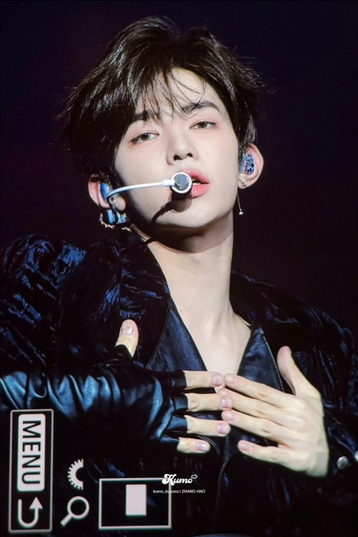 장하오 (제로베이스원)의 최신 사진