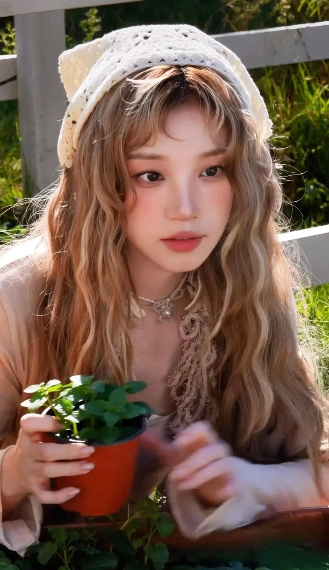 Today's most popular wallpaper in the Yuqi (i-dle) community