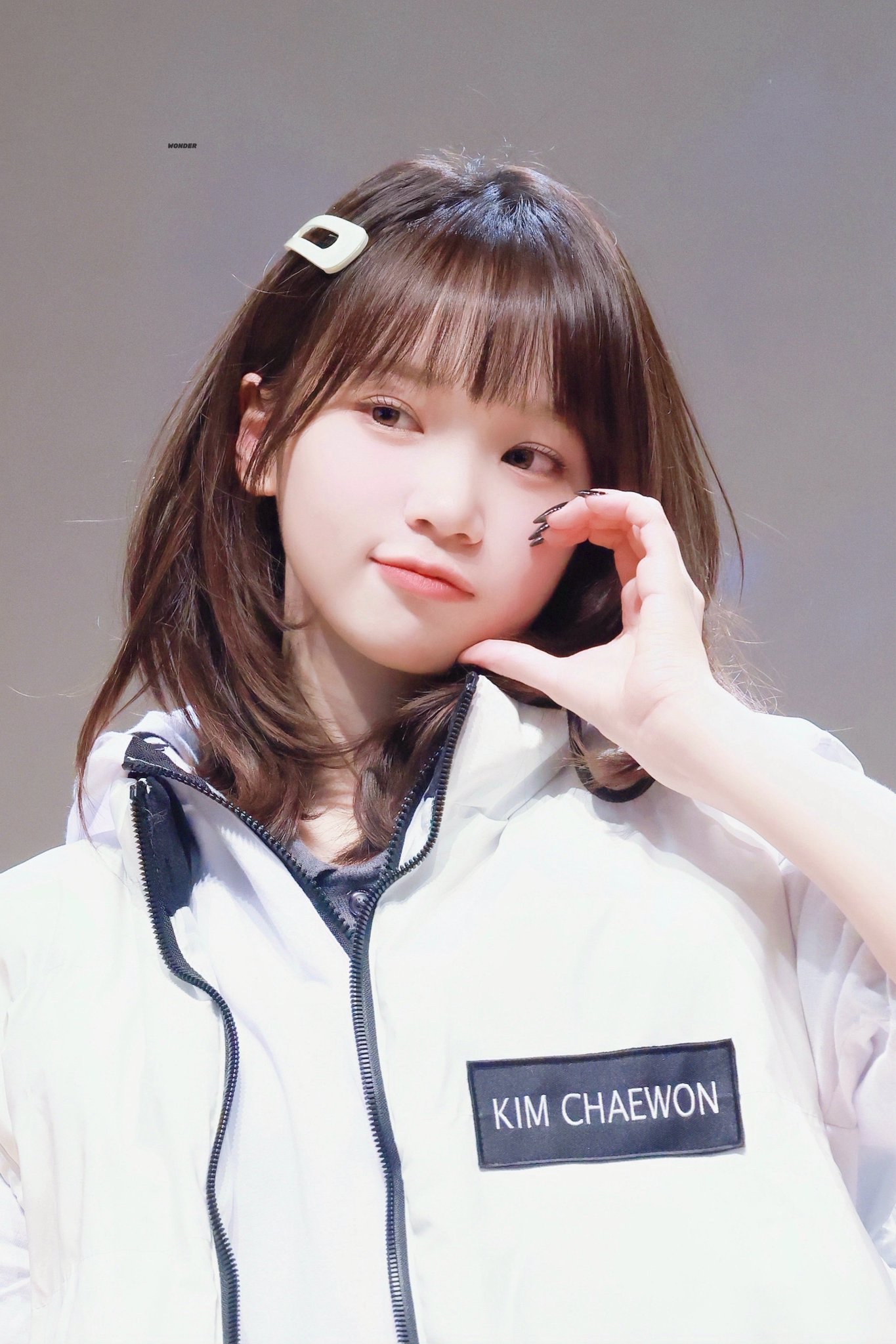 A moment captured by Kim Chaewon (LE SSERAFIM)'s fan