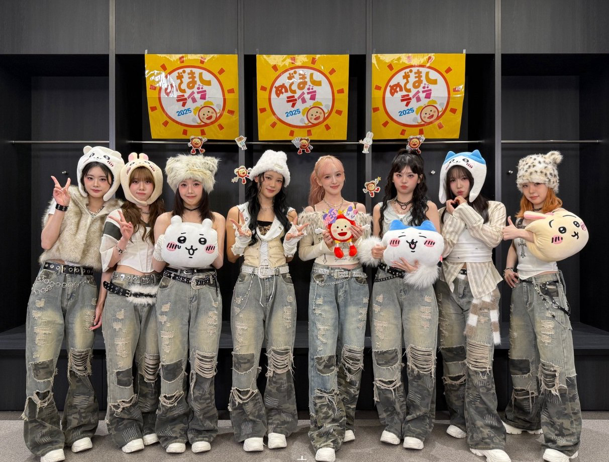 Recent activity shot of Kasahara Momona (ME:I)