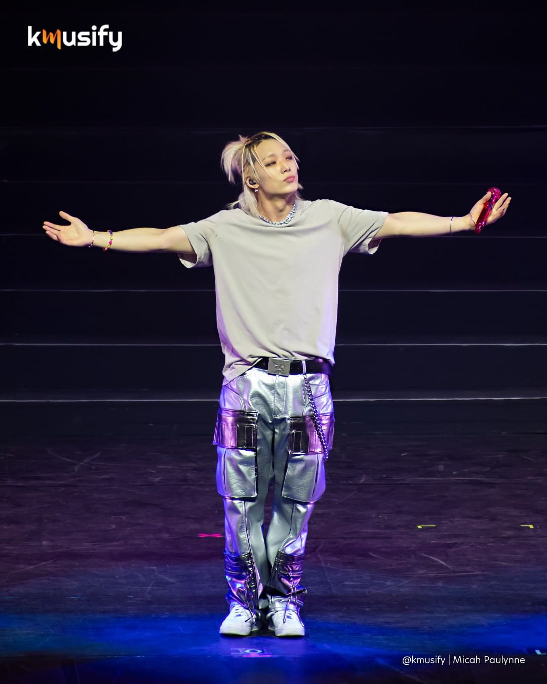 A moment captured by BOBBY (iKON)'s fan